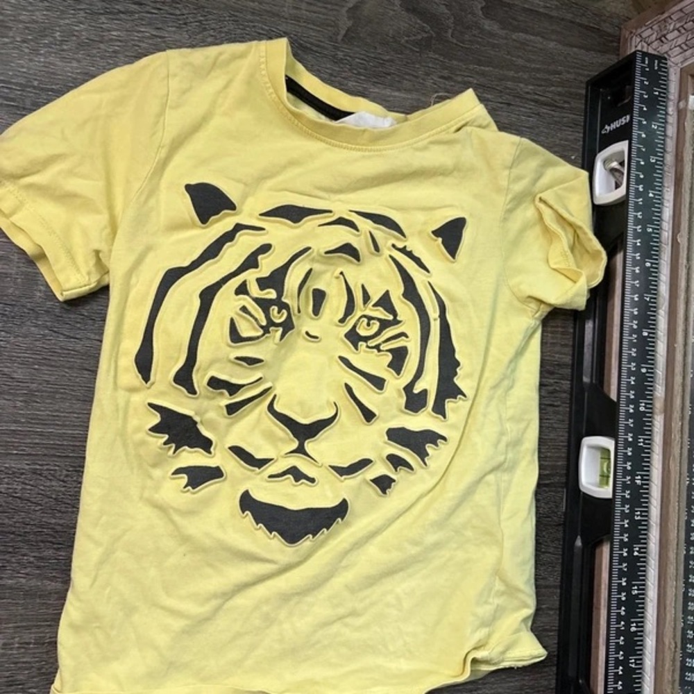 H&M Yellow Short Sleeve Tee with Black Tiger Graphic